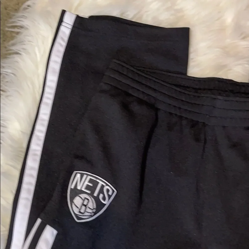 Adidas NBA Brooklyn Nets Track Pants Boys Large - Picture 7 of 16